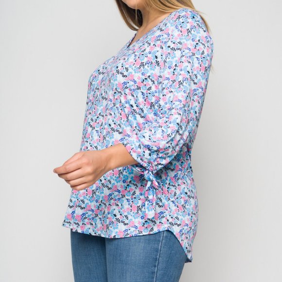 Ladies Plus Light Blue Floral Casual Blouse - 1X - 2X - 3X - Picture 3 of 10